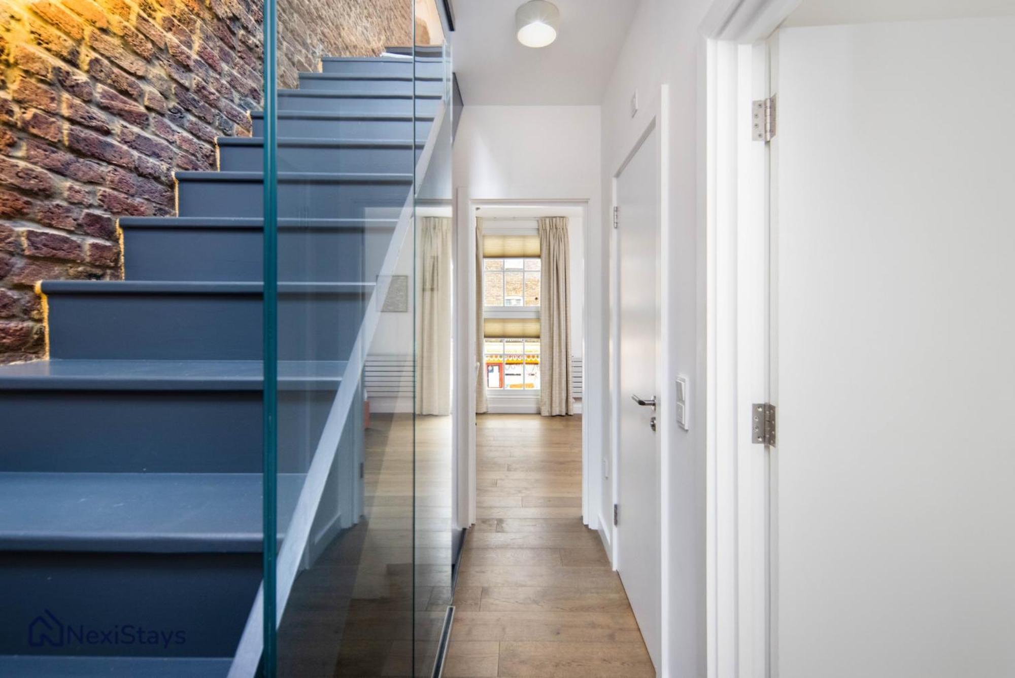דירות לונדון 1 Min Walk To Euston Station, Modern Townhouse מראה חיצוני תמונה