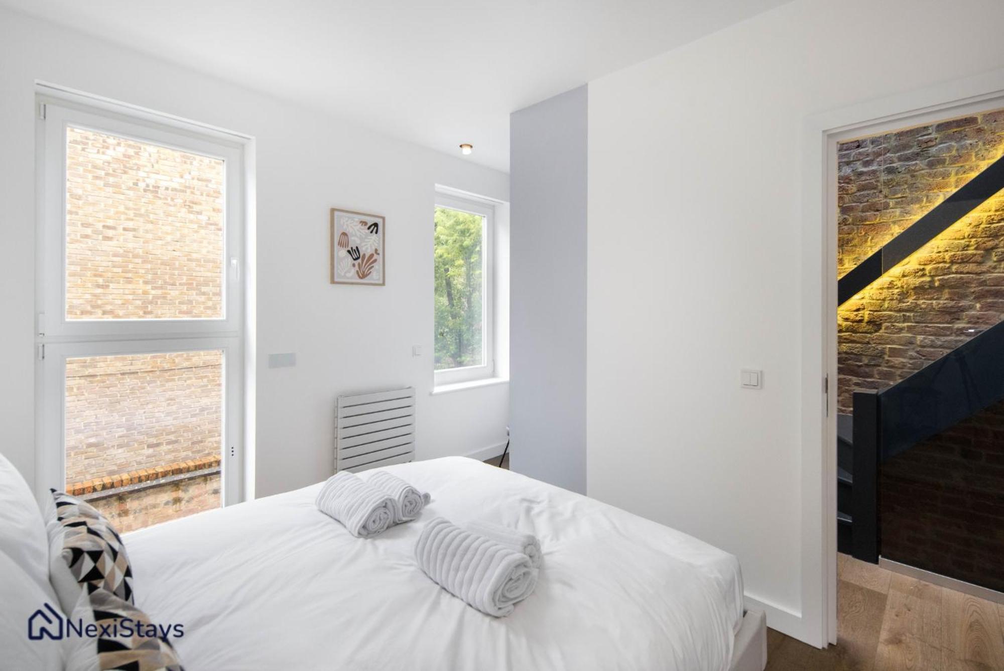 דירות לונדון 1 Min Walk To Euston Station, Modern Townhouse מראה חיצוני תמונה