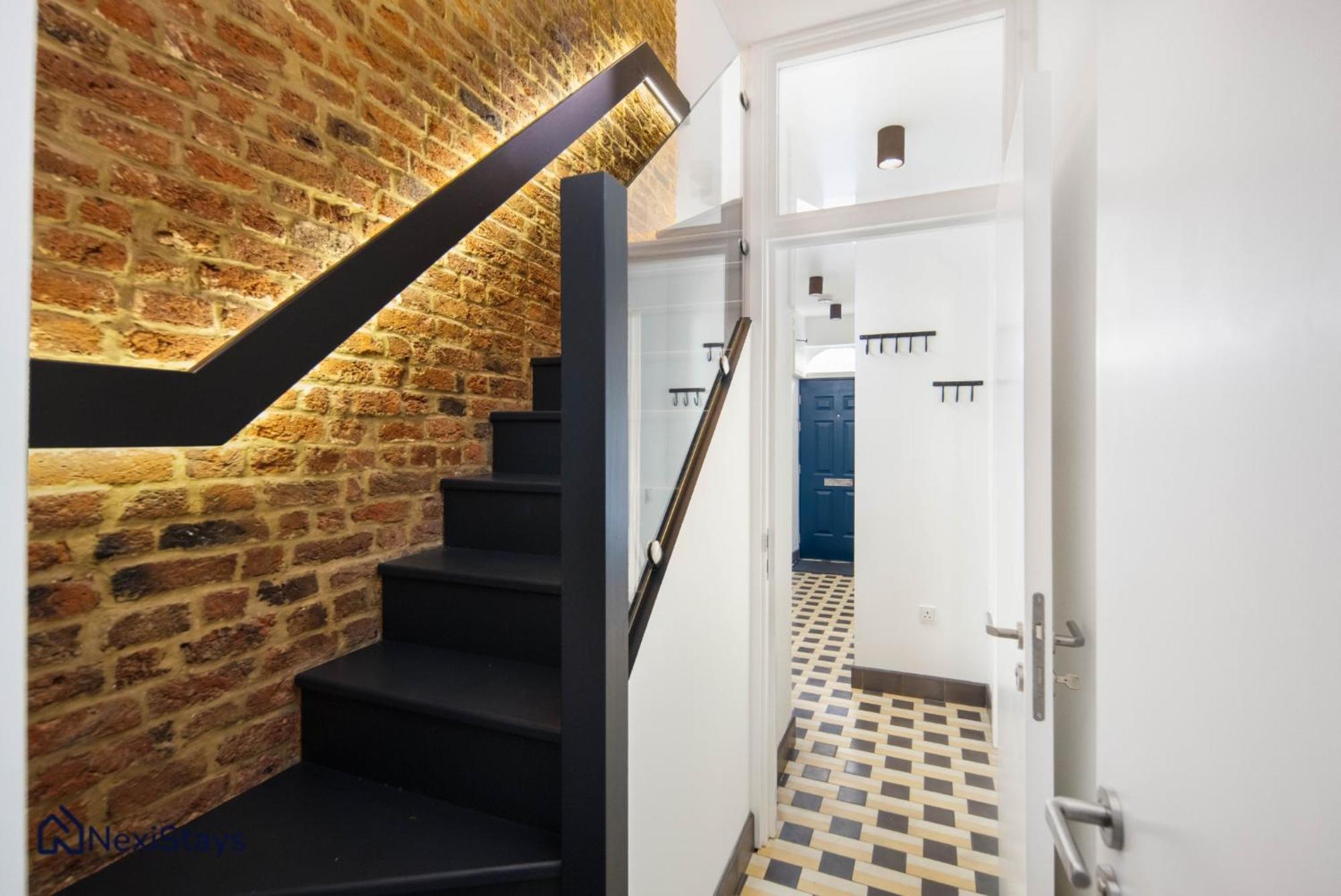 דירות לונדון 1 Min Walk To Euston Station, Modern Townhouse מראה חיצוני תמונה