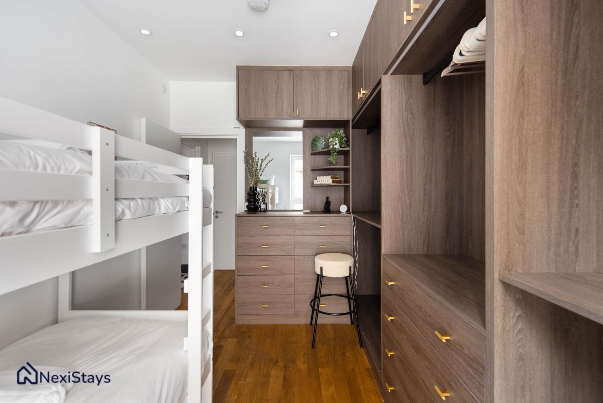 דירות לונדון 1 Min Walk To Euston Station, Modern Townhouse מראה חיצוני תמונה